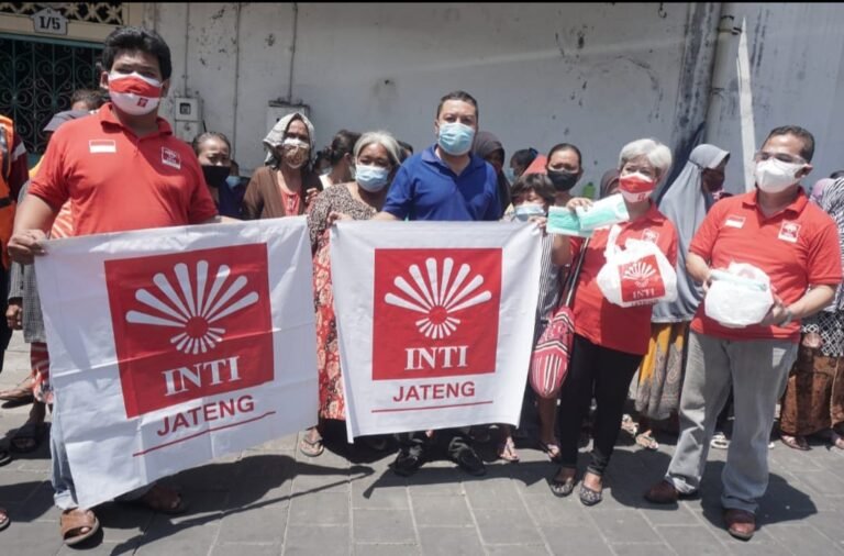 INTI Jateng dan Jateng Pos Bagi 4000 Masker