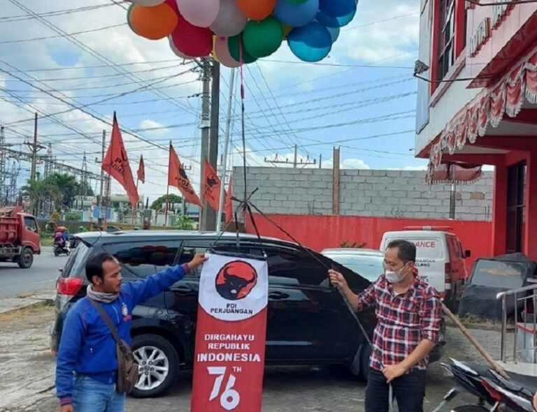 PDI Perjuangan Terbangkan 73 Ribu Balon Berhadiah Serentak di Jateng