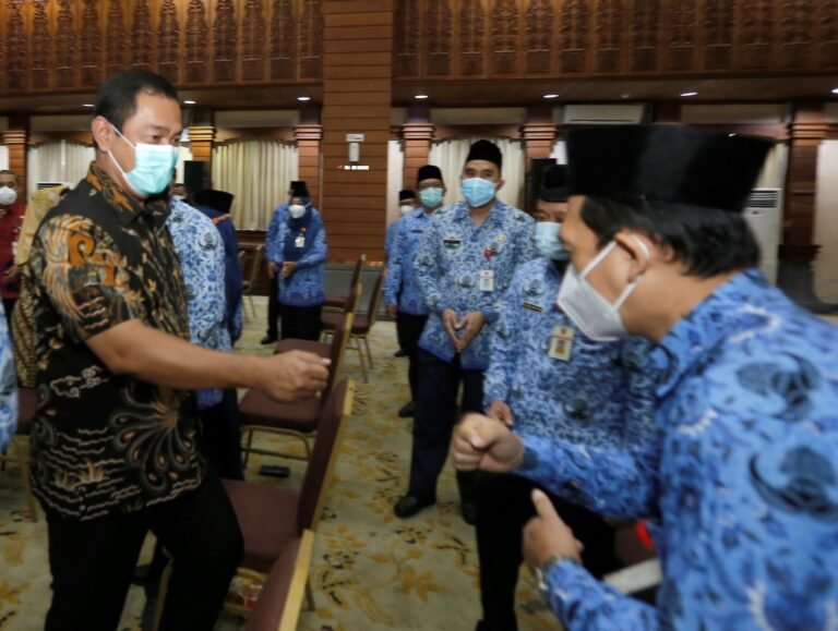 Hendi Minta Seleksi Calon ASN Tertib Prokes