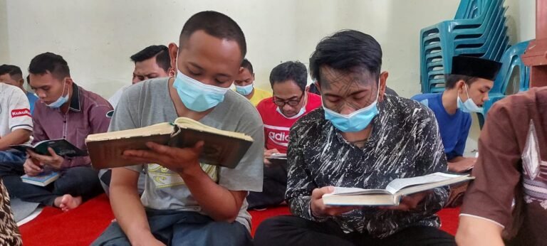 Wabin Rutan Salatiga Doa Bersama untuk Korban Lapas Tanggerang