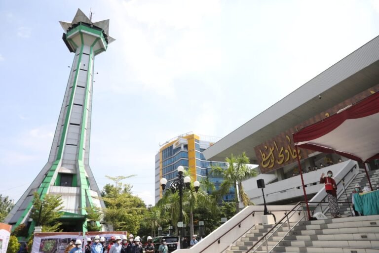 Kenangan Ganjar pada Masjid Baiturrahman; Dulu Saya Sering Tidur di Sini