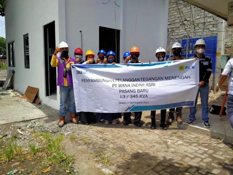 PLN Energize Pelanggan Industri Aspal di Demak