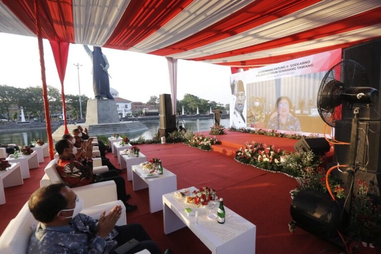 Patung Bung Karno Ke-4 Diresmikan Megawati