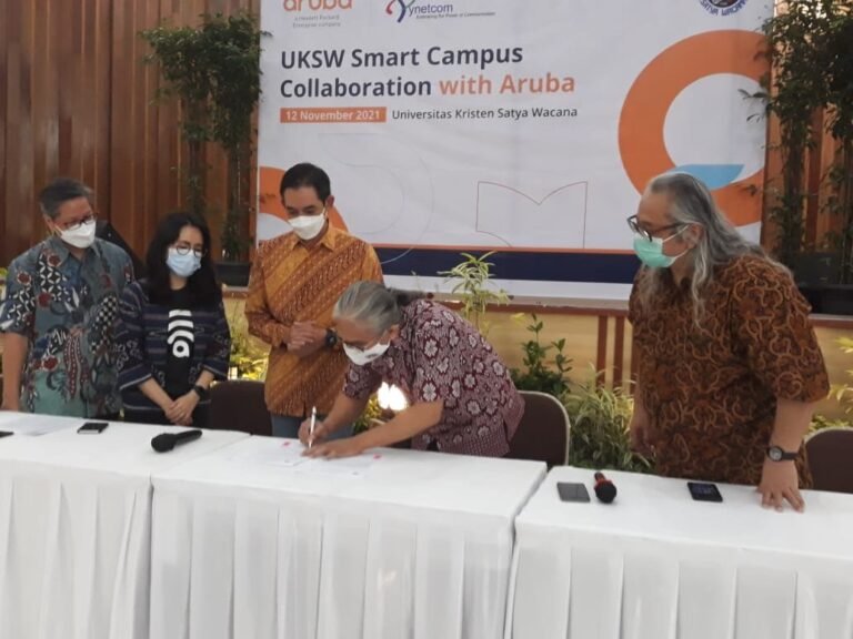Perkuat Teknologi Jaringan, UKSW  Gandeng Aruba
