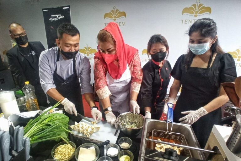 Modena Cooking Demo bersama Mbak Ita