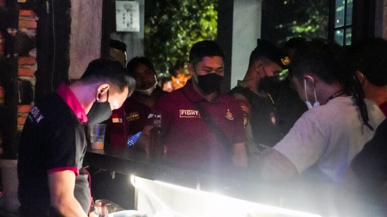 Razia Malam, Ditresnarkoba Polda Jateng Tutup Tempat Hiburan Melanggar Jam Operasional