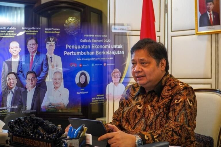Menuju Tahun 2022, Pemerintah Pertahankan Keseimbangan dalam Penanganan Pandemi dan Pemulihan Ekonomi Nasional