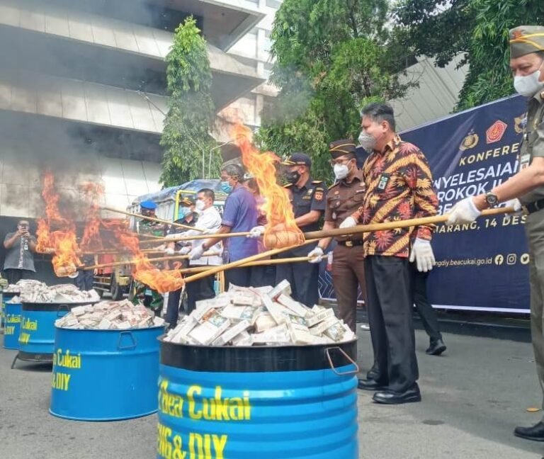 Rokok Ilegal Senilai Rp7,03 M Dimusnahkan