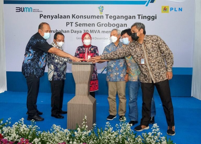 PLN Tambah Daya Semen Grobogan Sebesar 40.000 kVA