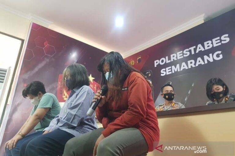 Polisi Bongkar Praktik Joki Vaksin di Kota Semarang