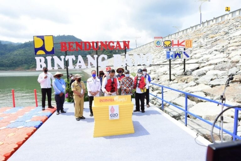 Presiden Resmikan Bendungan Terbesar di NTB
