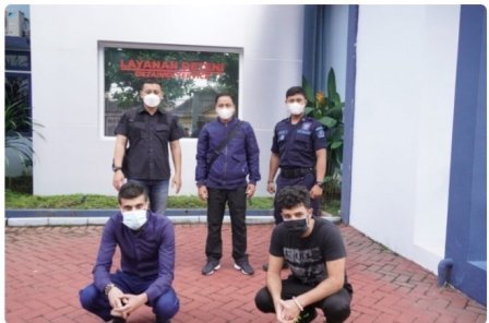 Selesai Jalani Masa Pidana, Dua WNA Iran Dideportasi