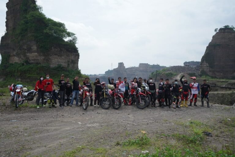 CRF Owners Semarang Jelajah Alam
