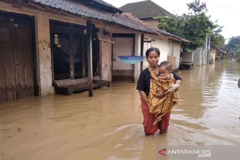 Ratusan Rumah di Kudus Tergenang Banjir