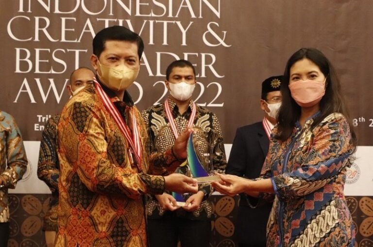 UNW Ungaran Raih Penghargaan “Indonesia  Creativity and Best Leader Award 2022”