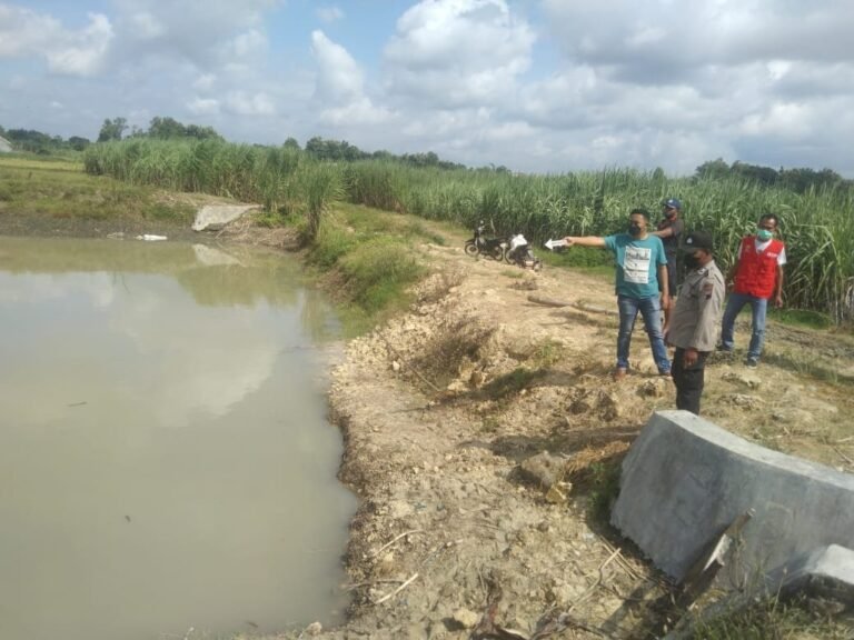 Mandi di Embung Dua Santri di Sragen Tewas Tenggelam