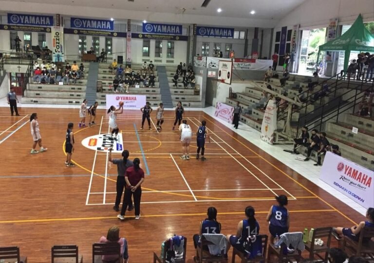 Besarnya Antusias Kaum Muda Terhadap Yamaha Fazzio Hybrid-Connected di Ajang Soegijapranata Basketball League 2022