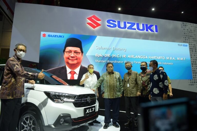 Airlangga : Sektor Otomotif Kembali Pulih