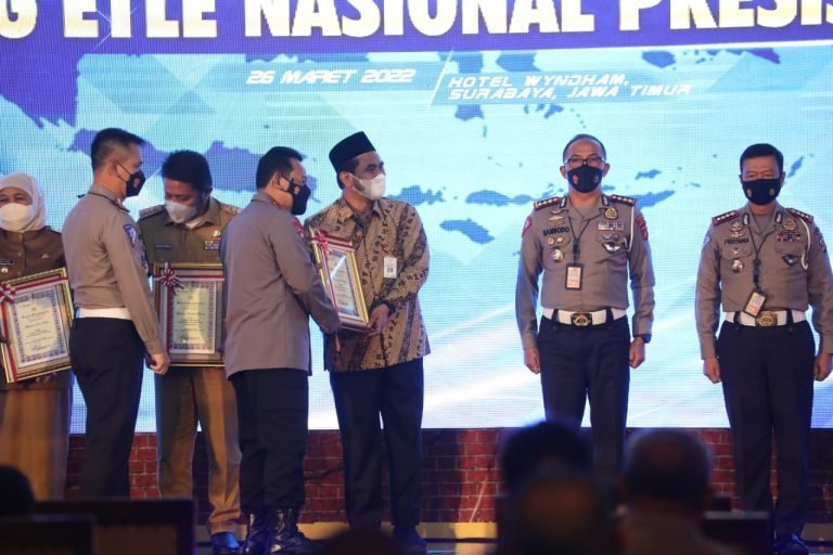 Jateng Raih Penghargaan Influencer ETLE Nasional