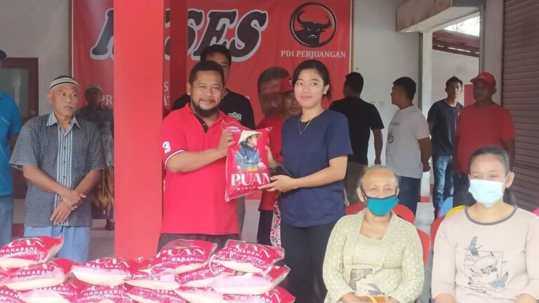 18.200 Paket Sembako Bantuan Puan Maharani Dibagikan Warga Kabupaten Semarang