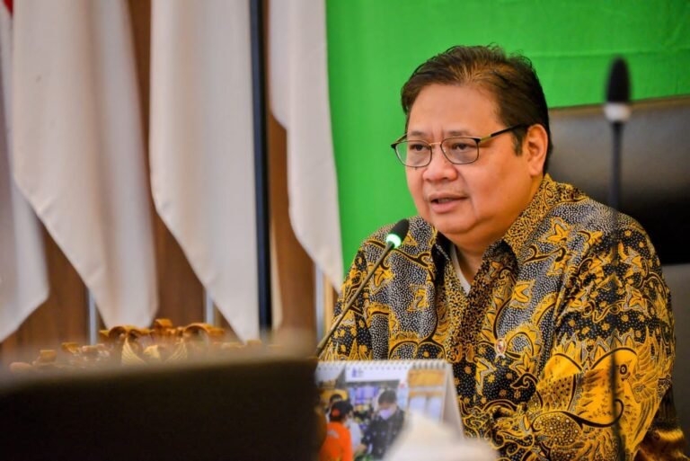 Survei INES: Airlangganomic Antarkan Ketum Golkar di Posisi Teratas Elektabilitas Capres