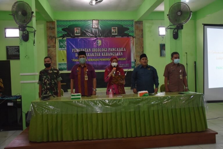 Moral Dan Norma Yang Terkandung Dalam Ideologi Pancasila Sangat Penting Bagi Seluruh Lapisan Masyarakat