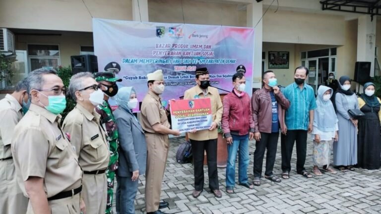 Penyerahan Bansos SOSH Untuk LKSA Di Kecamatan Sayung