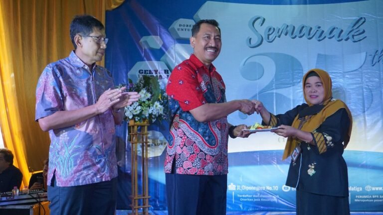Bank Salatiga Catatkan Laba Rp 1, 2 Miliar