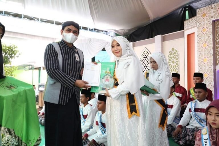 Wagub Taj Yasin Bersyukur Makin Banyak Santri Hapal Alquran