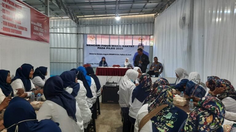 Figur Wakil Rakyat Harus Berkiprah di Masyarakat