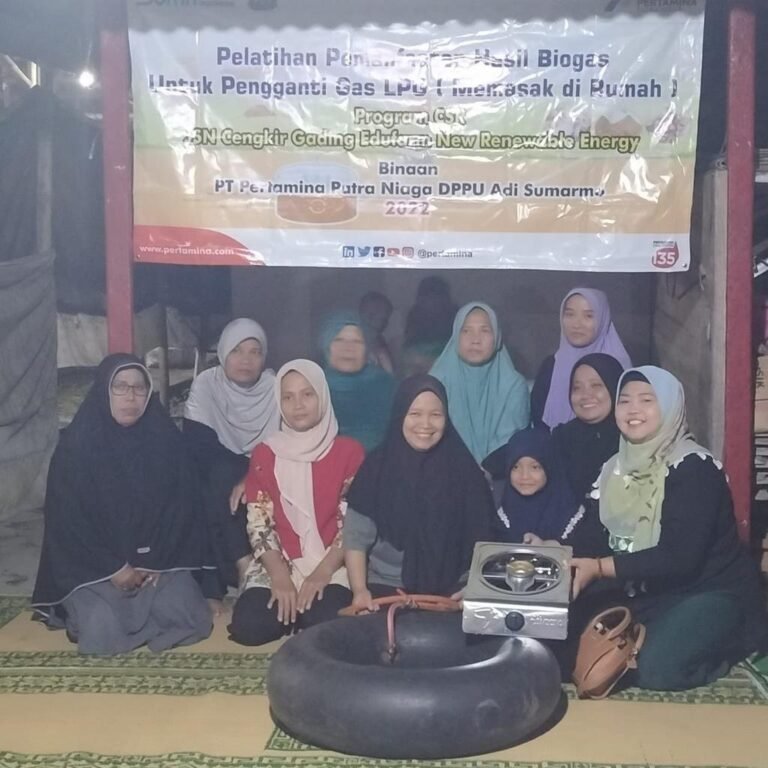 Dorong Energi Baru Terbarukan, Pertamina Latih Kelompok Ternak