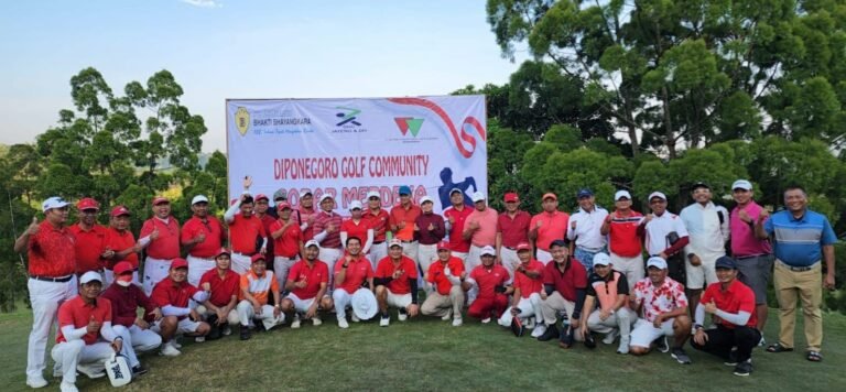 RFB Semarang Sponsori Turnamen Golf HUT RI