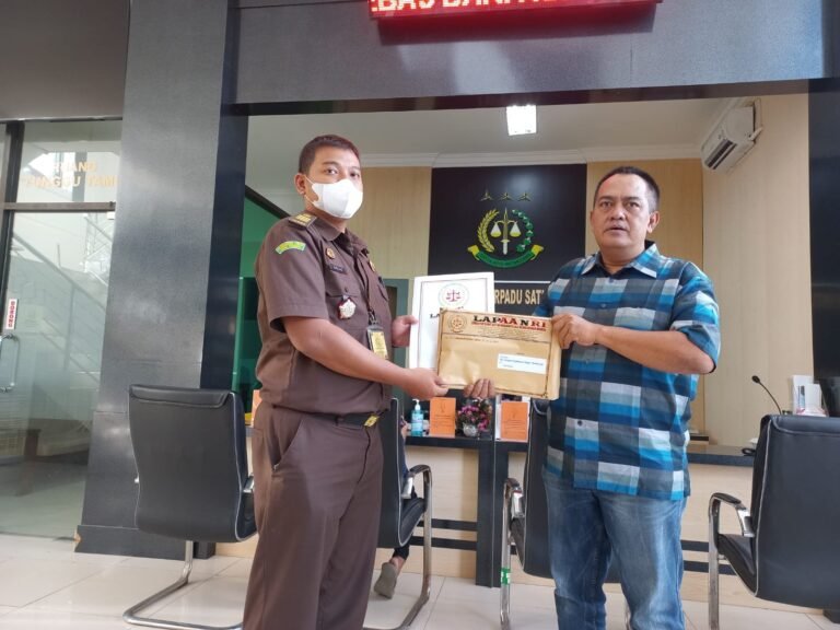 LAPAAN RI Laporkan Dugaan Korupsi Tanah Kas Desa Gedangan ke Kejaksaan Sukoharjo