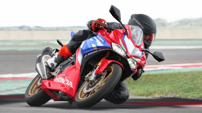 Honda CBR250RR yang Fenomenal tapi Tetap #Cari_Aman