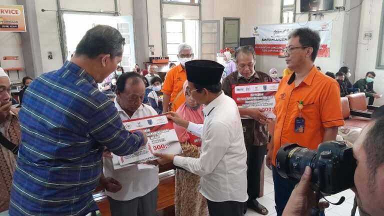 BLT untuk Stimulus Pemberdayaan Masyarakat