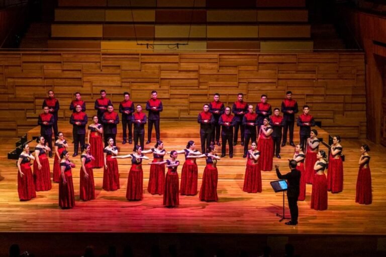 Batavia Madrigal Singers, Harumkan Indonesia pada Konser di Singapura