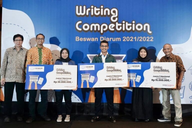 Para Juara Competition Djarum Beasiswa Plus 2021/2022 Hasilkan Pemikiran Cerdas, Kreatif dan Inovatif