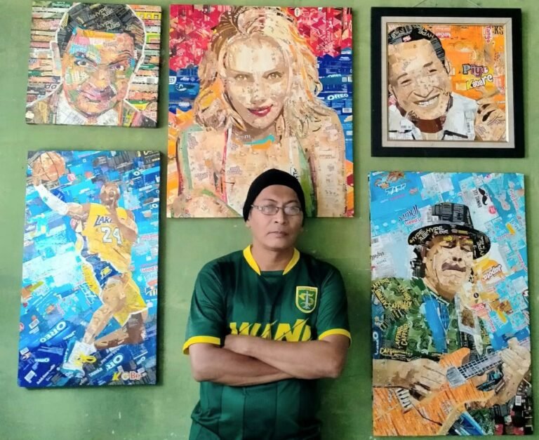 Sulap Barang Bekas  Jadi Karya Lukis Kolase