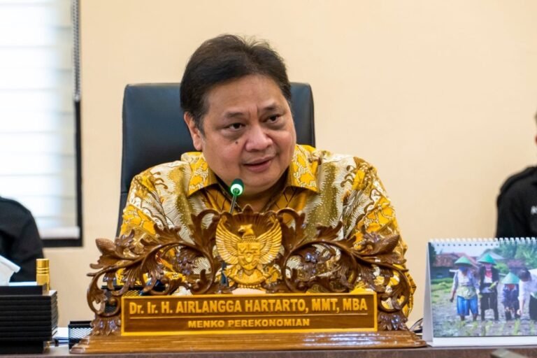 Menko Airlangga Apresiasi Kinerja Emiten