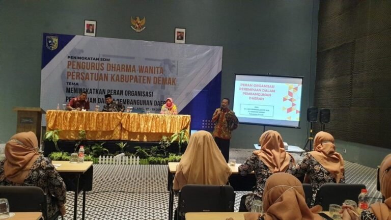 Peningkatan SDM Pengurus Dharmawanita Persatuan Kabupaten Demak Tahun 2022