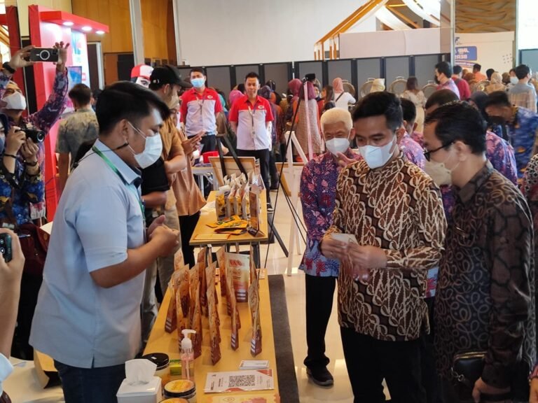 Walikota Gibran Perluas Kerjasama, Fasilitasi UMKM Tingkatkan Kualitas