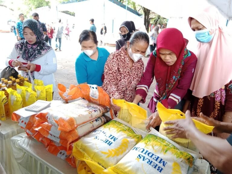 BULOG Jateng Komitmen Stabilisasi Harga Pangan