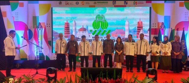 Dadi Sumarsana Kembali Jadi Ketua Perbarindo Jateng