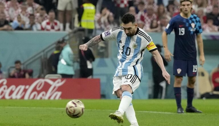 Penalti Messi Murahan