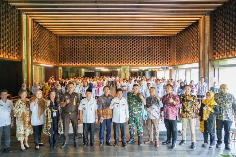 OJK Jadikan Desa Pusat Informasi Keuangan
