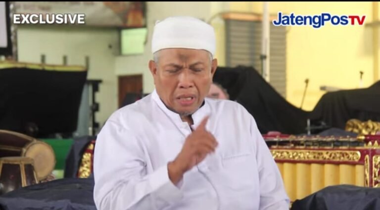 Habis Dipecat, Pak Haji Haryanto Siap Umrohkan Mas Rian dan Keluargnya