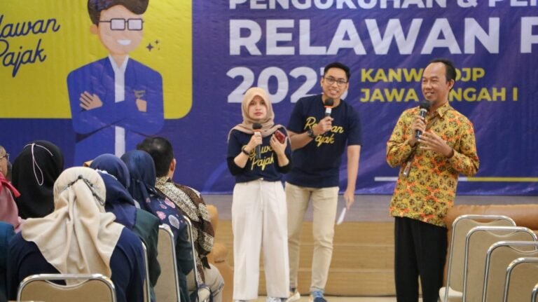 Ratusan Relawan Pajak Siap Layani Wajib Pajak