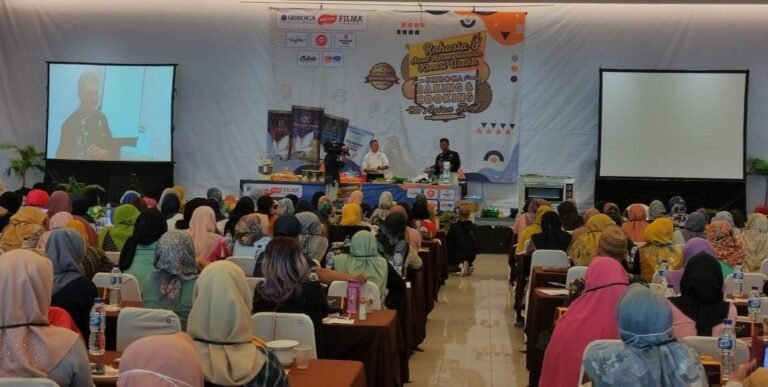 Sriboga Gelar Baking Demo ‘Rahasia Awal Kesempurnaan Kreasi Usaha’