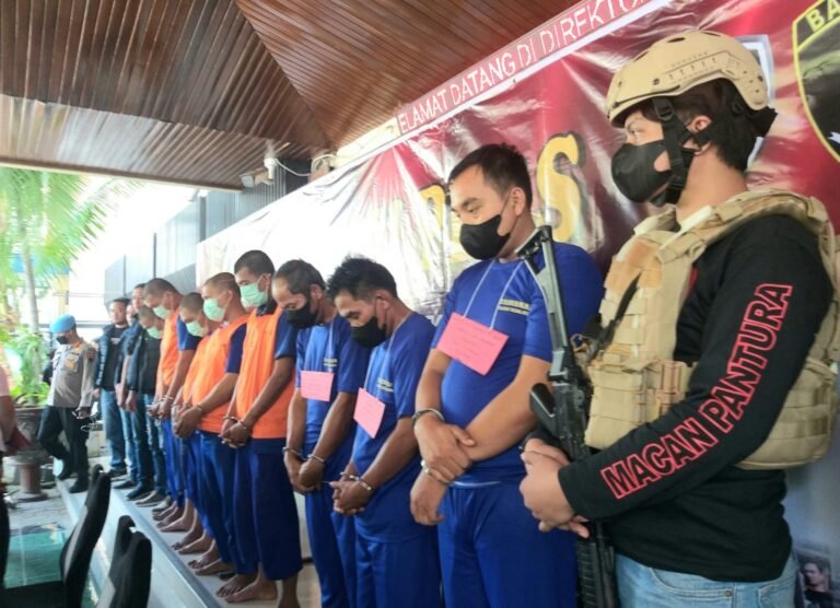 Begal Bersenpi Sasar Taksi Online Di Ringkus Polda Jateng