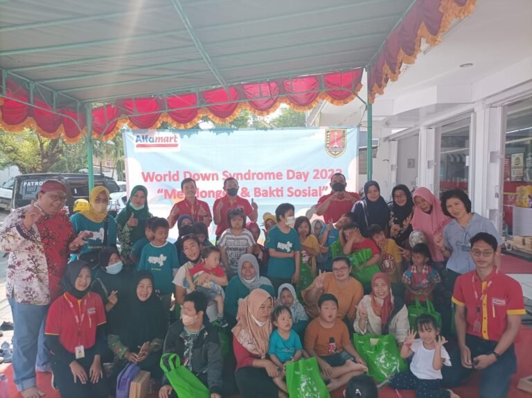 Alfamart meriahkan “HARI DOWN SYNDROM SEDUNIA 2023” Dengan Dongeng dan Bakti Sosial di Semarang.